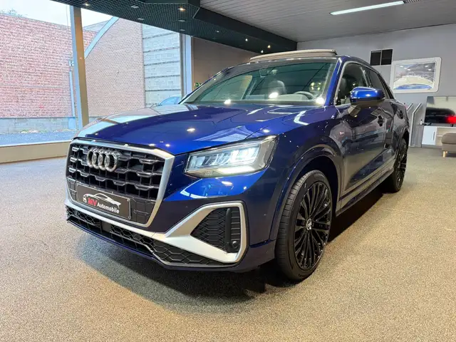 Audi Q2 main image
