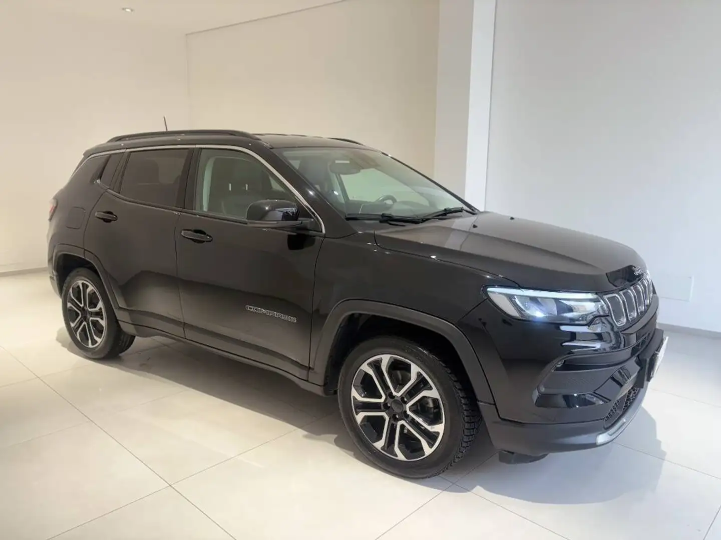 Jeep Compass 1.6 mjt Limited 2wd 130cv Noir - 1