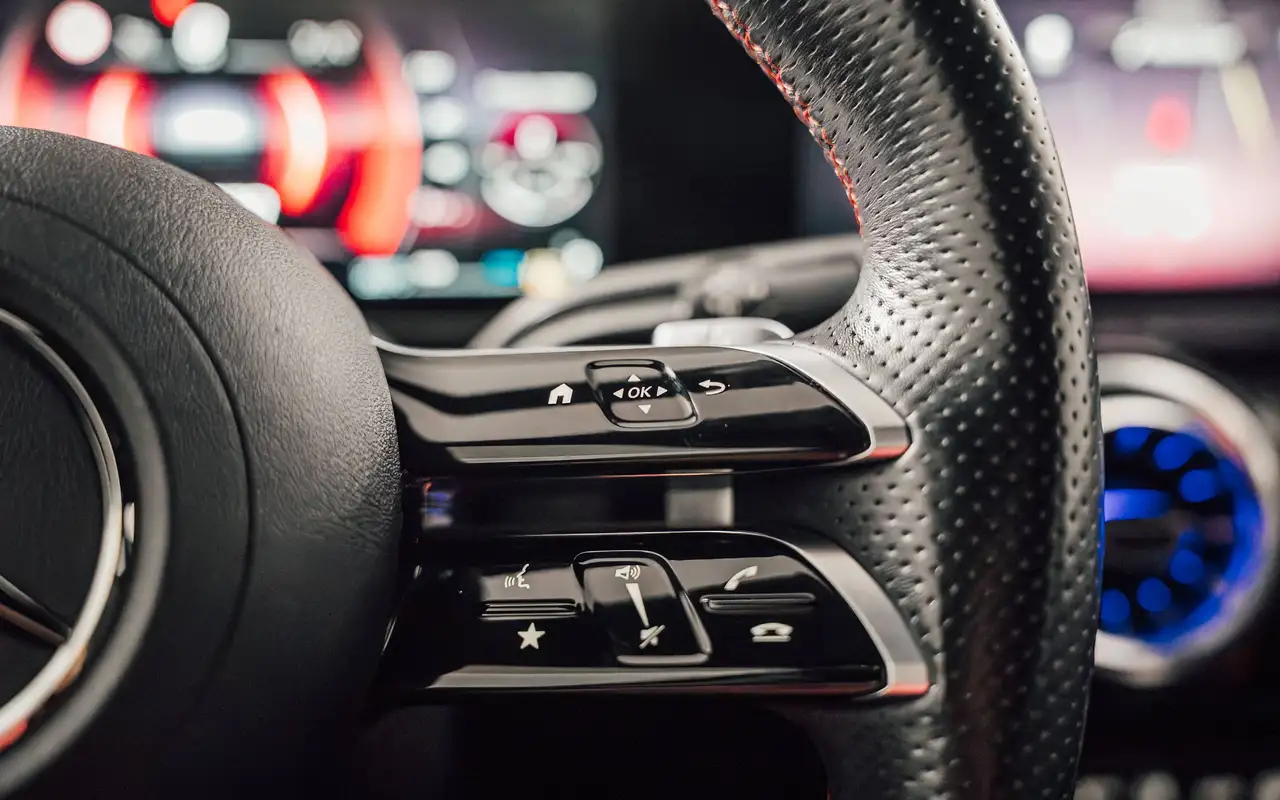 Mercedes-Benz A-Class A 180 AMG Line Facelift, миниатюра 21
