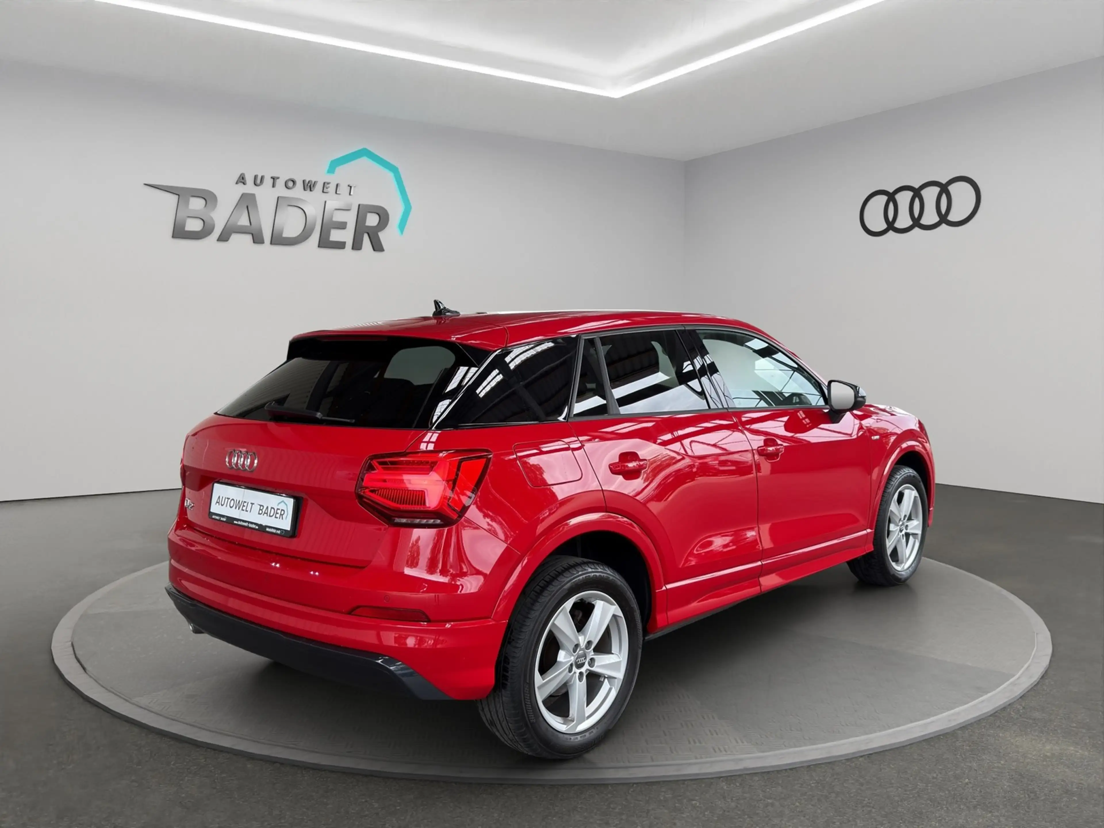 Audi Q2 30 TDI sport LED AHK Shz — photo 6