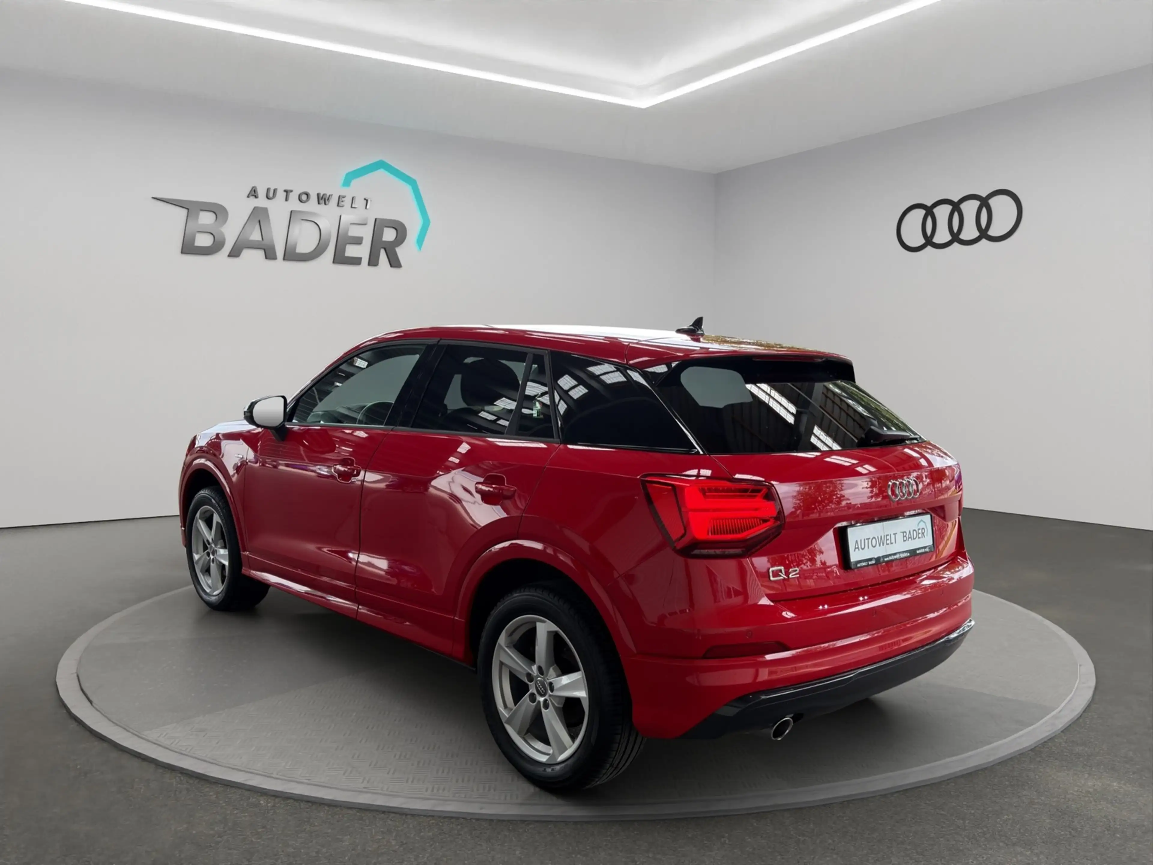 Audi Q2 30 TDI sport LED AHK Shz — photo 4