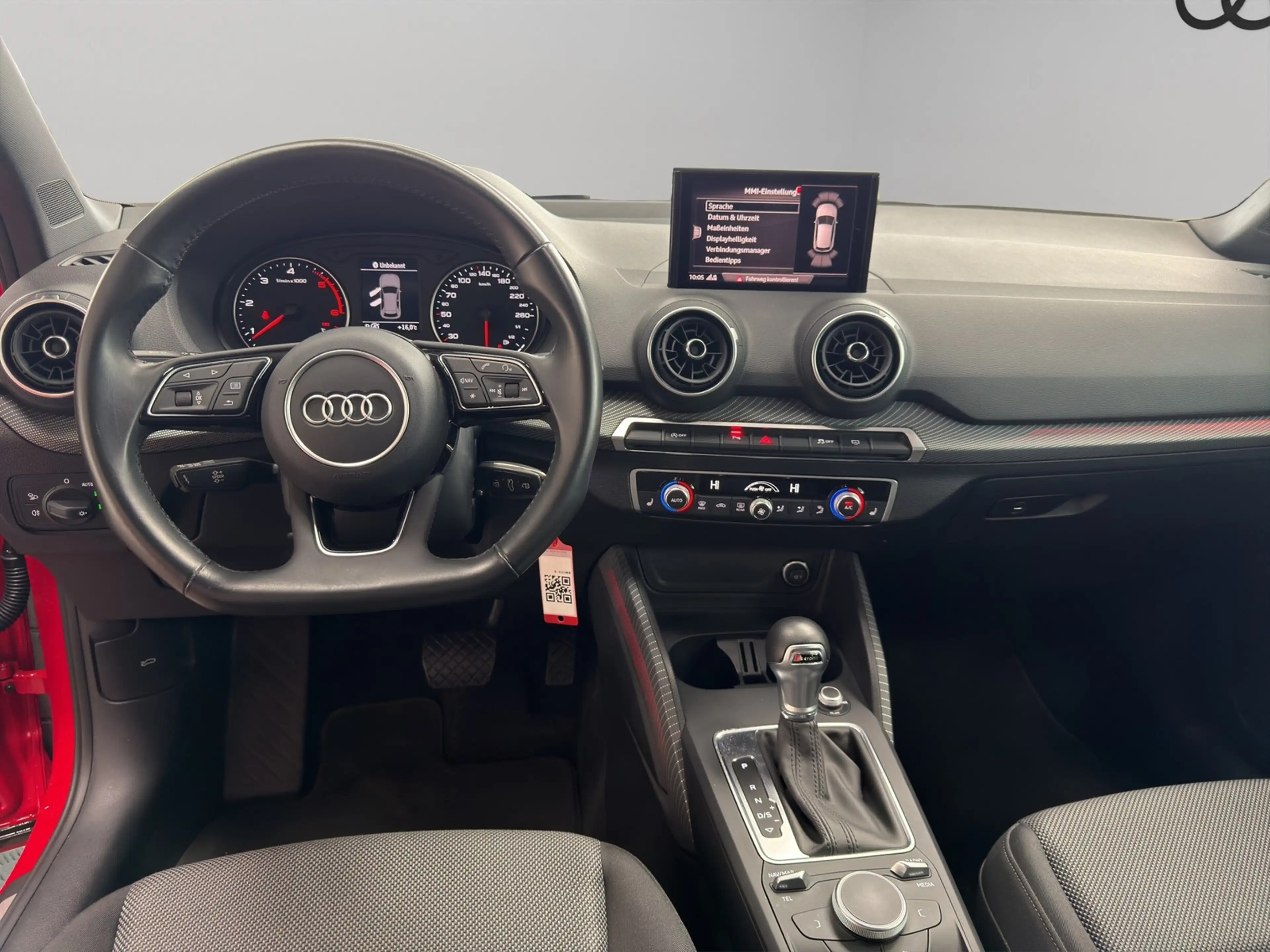 Audi Q2 30 TDI sport LED AHK Shz — photo 14