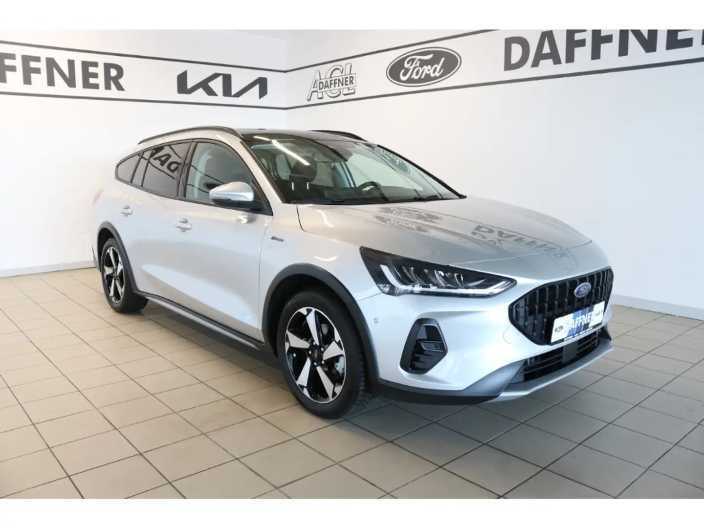 Ford Focus Active X Schiebdach LED DAB totWinkel ASS Silber - 1