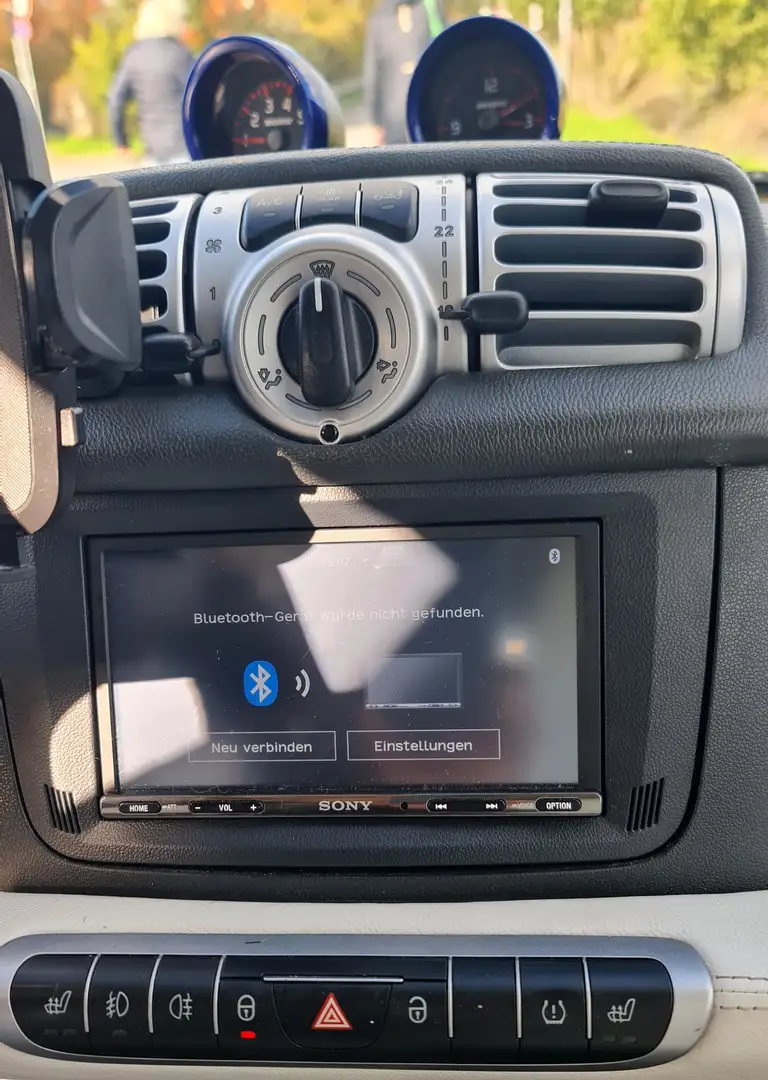 smart forTwo smart fortwo cabrio softouch BRABUS fan edition Blau - 2