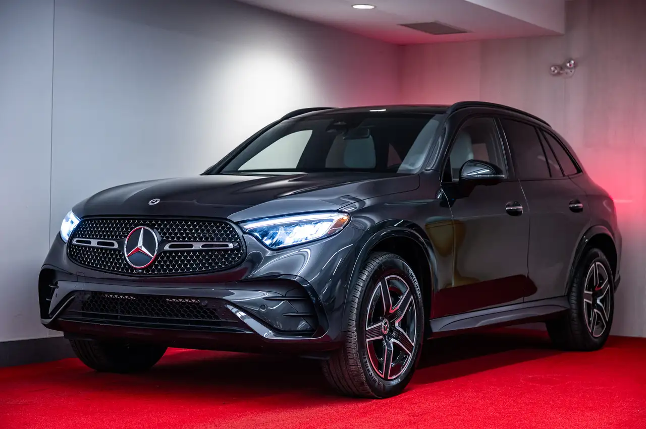 2025 Mercedes-Benz GLC