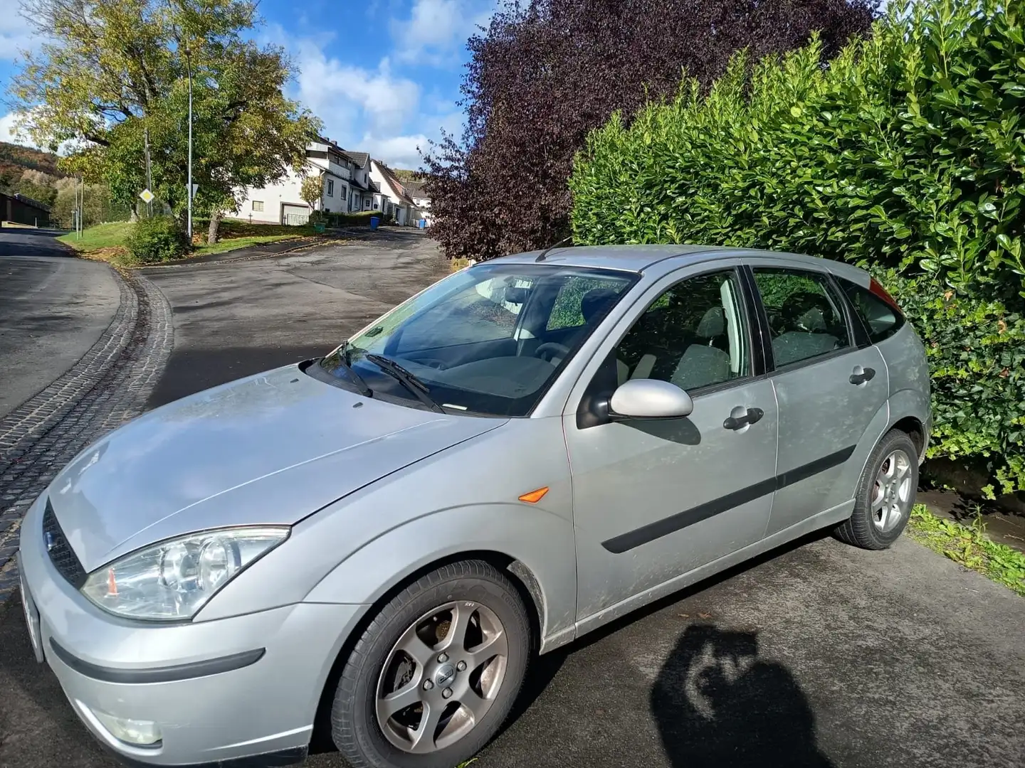 Ford Focus Focus Ambiente Silber - 2