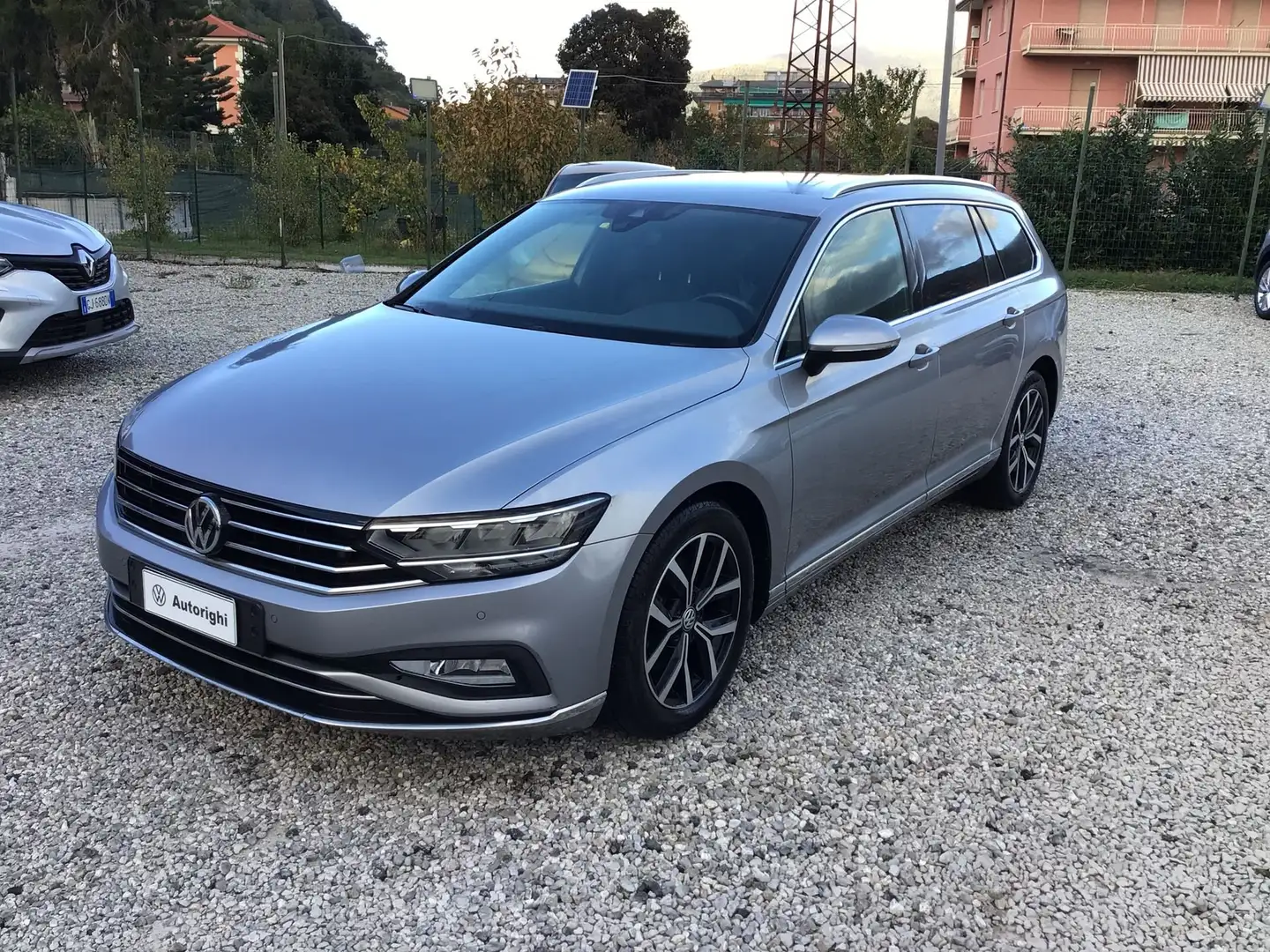 Volkswagen Passat Variant Passat Variant 2.0 TDI SCR EVO DSG Executive Argent - 1