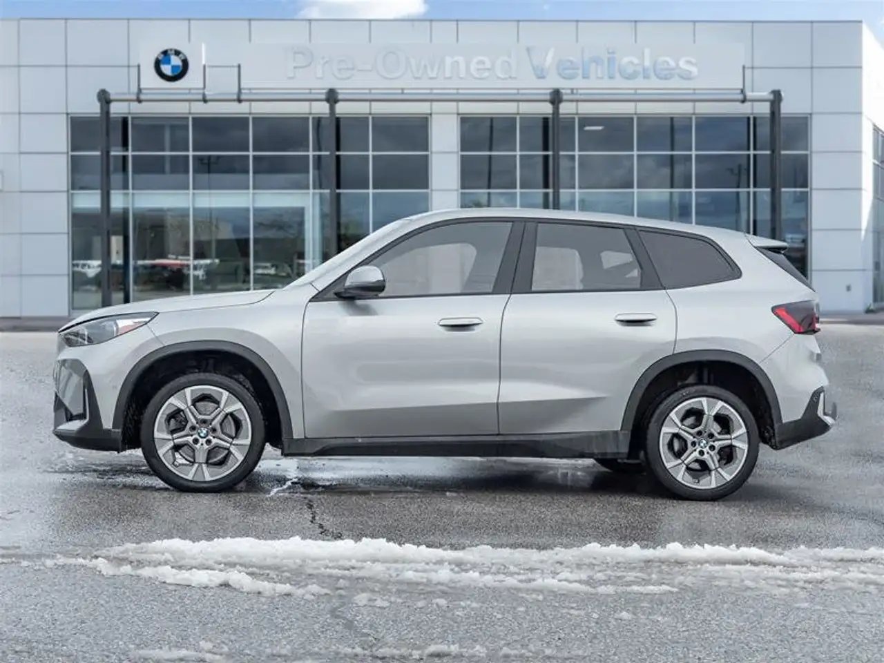 BMW X1 снимка BMW X1