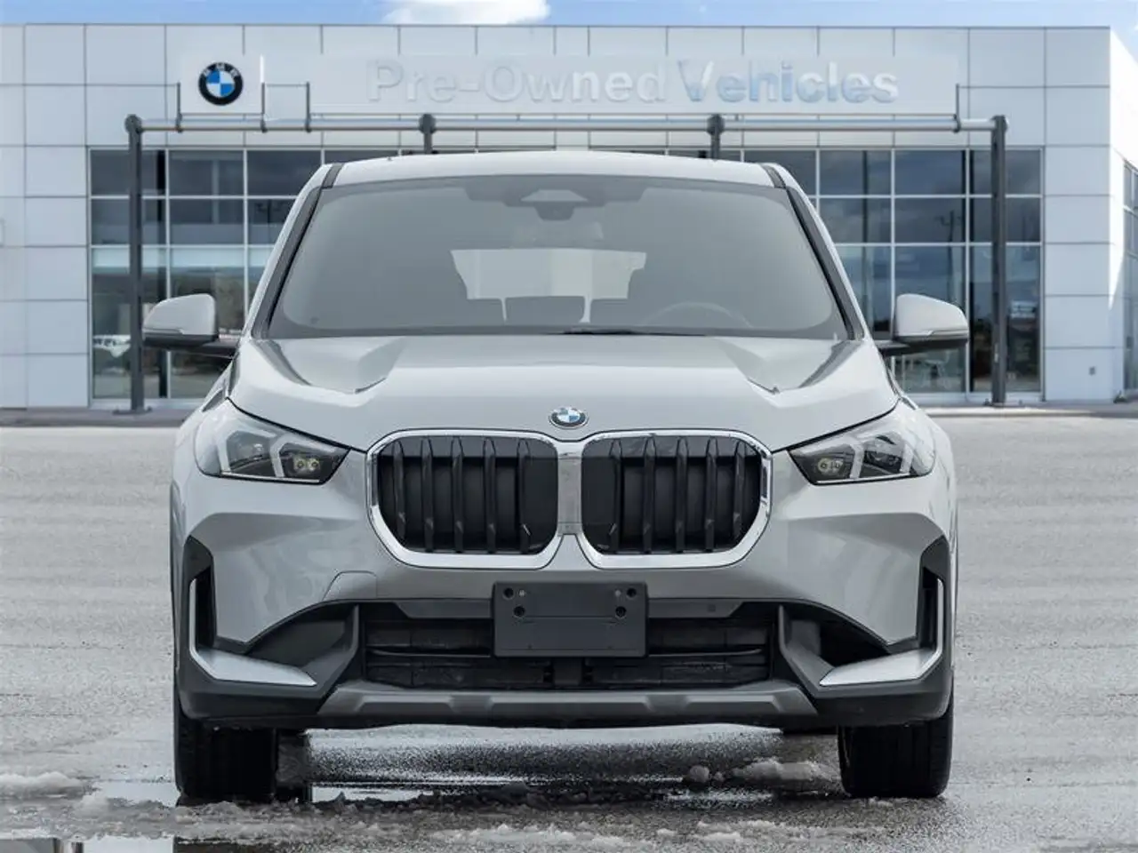 BMW X1 снимка BMW X1