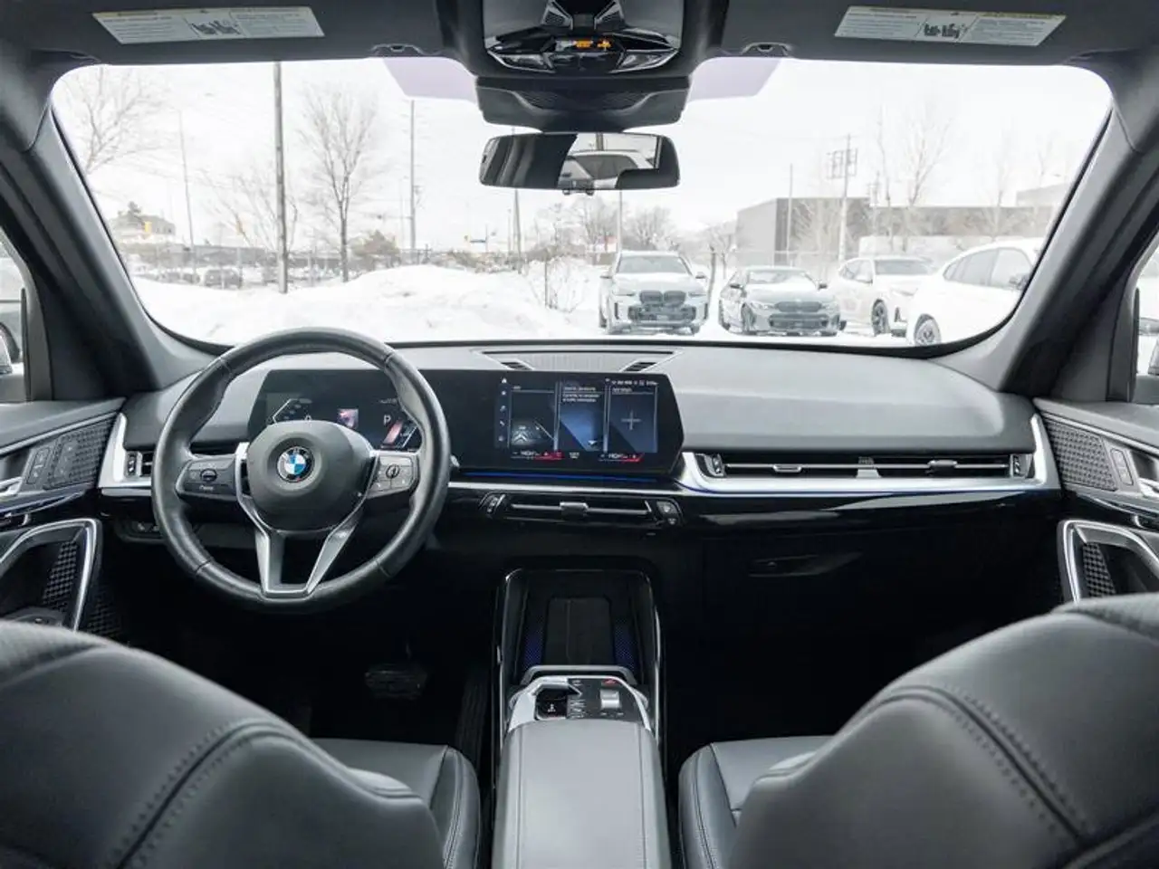 BMW X1 снимка BMW X1