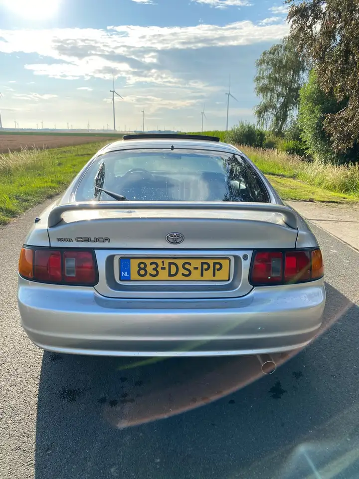Toyota Celica 2.0 GTi, foto 6