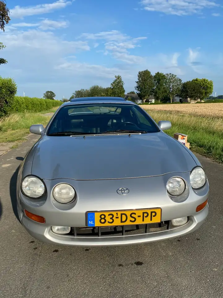 Toyota Celica 2.0 GTi, foto 5