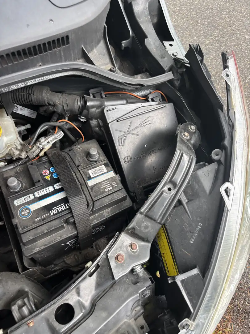 Ford Ka/Ka+ 1.2 Titanium OPKNAPPER Šedá - 1