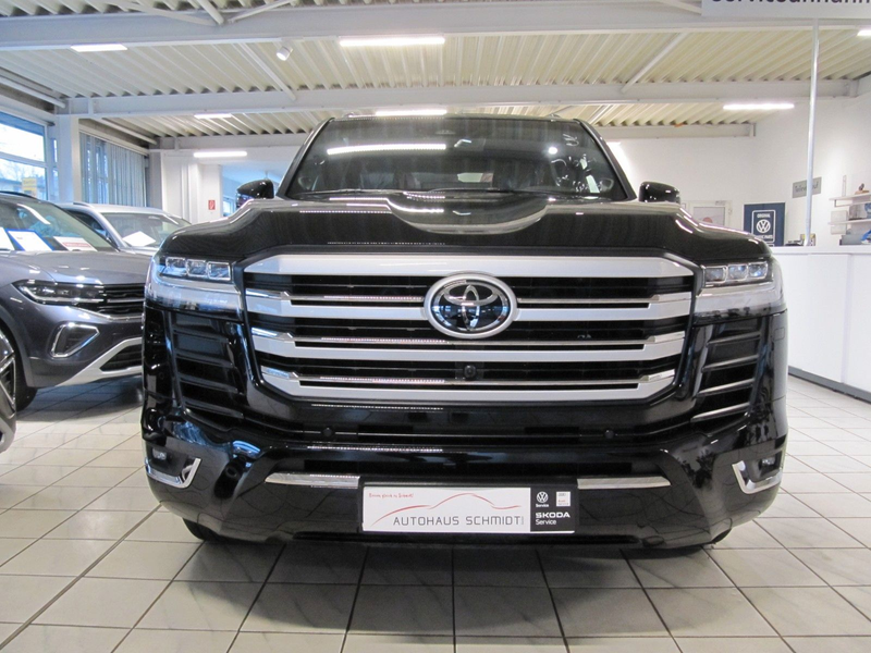 Toyota Land Cruiser 300 PREMIUM+TZ+MY26 — photo 2
