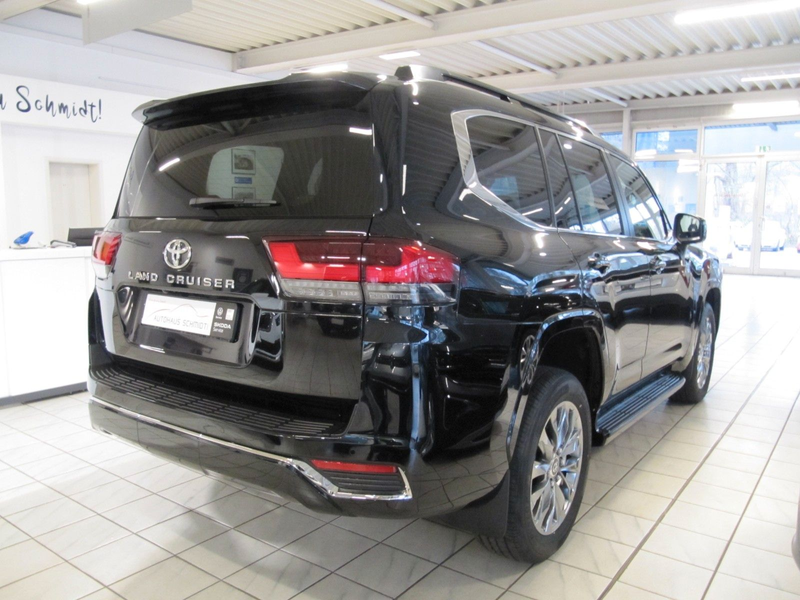 Toyota Land Cruiser 300 PREMIUM+TZ+MY26 — photo 5
