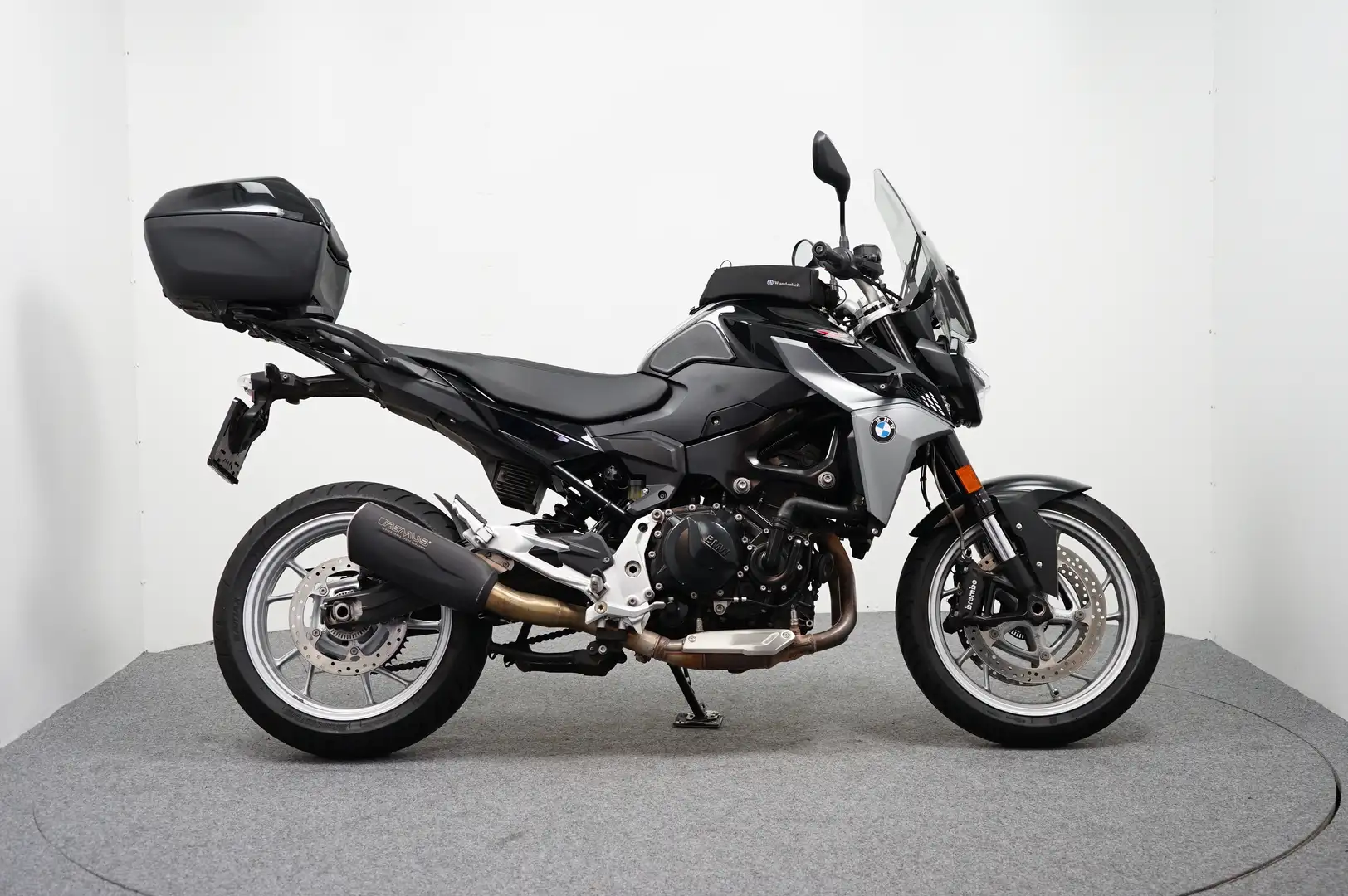 BMW F 900 R Czarny - 1