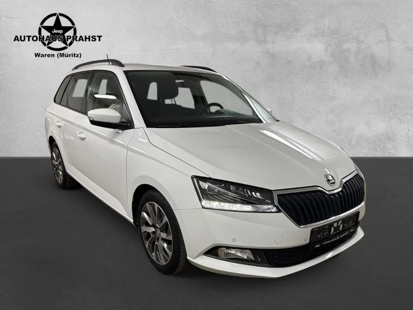 Skoda Fabia 1.0 TSI Combi Best of NAVI LED PDC CARPLAY Weiß - 1