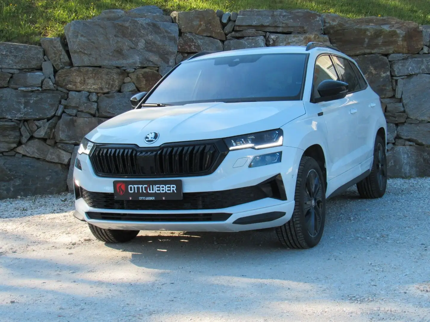 Skoda Karoq 2.0l TSI DSG 4x4 Sportline AHK NAVI ACC Blanc - 2