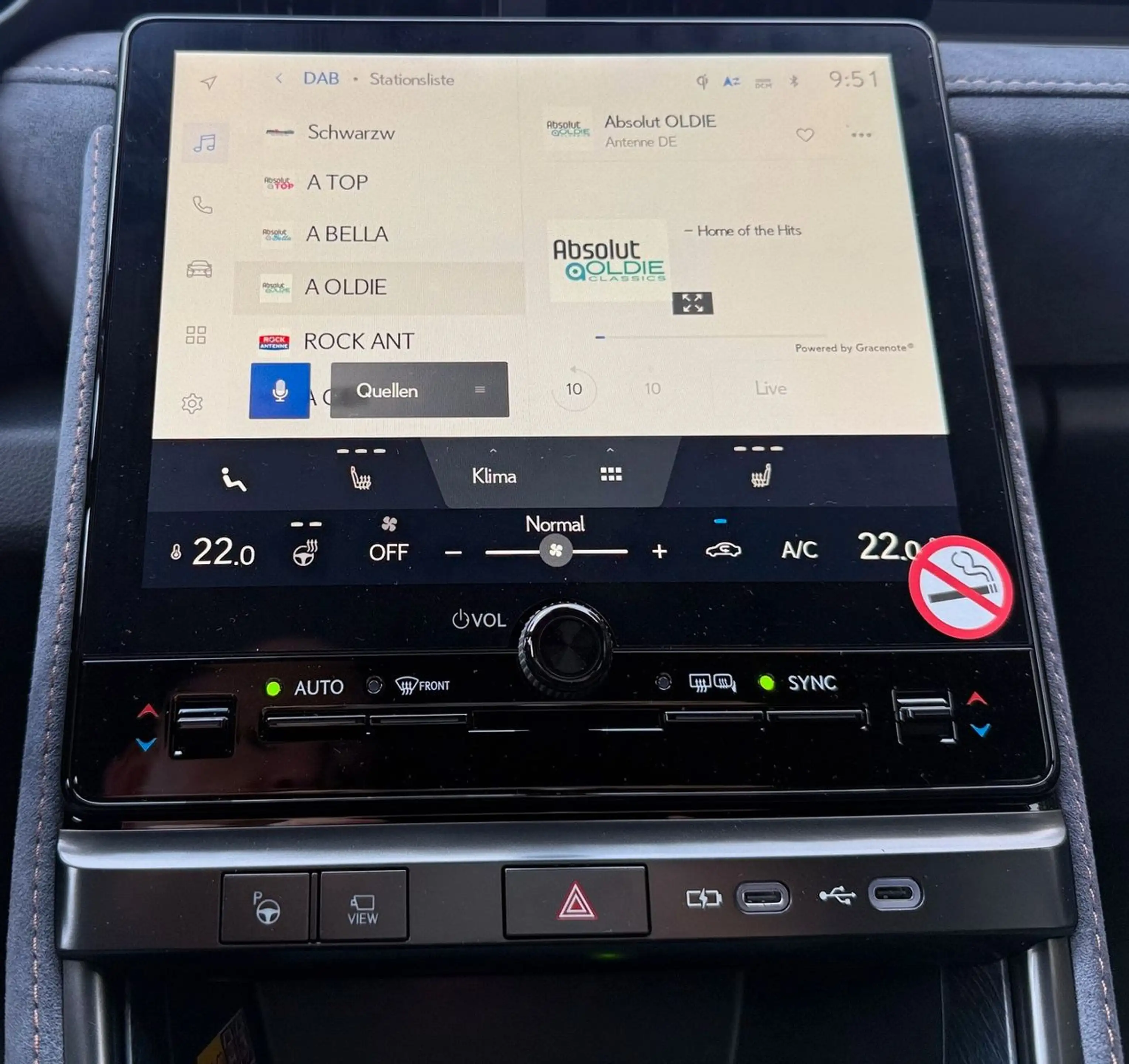 Lexus LBX 1.5 Hybrid CVT COOL LED 360° Leder SHZ — photo 9