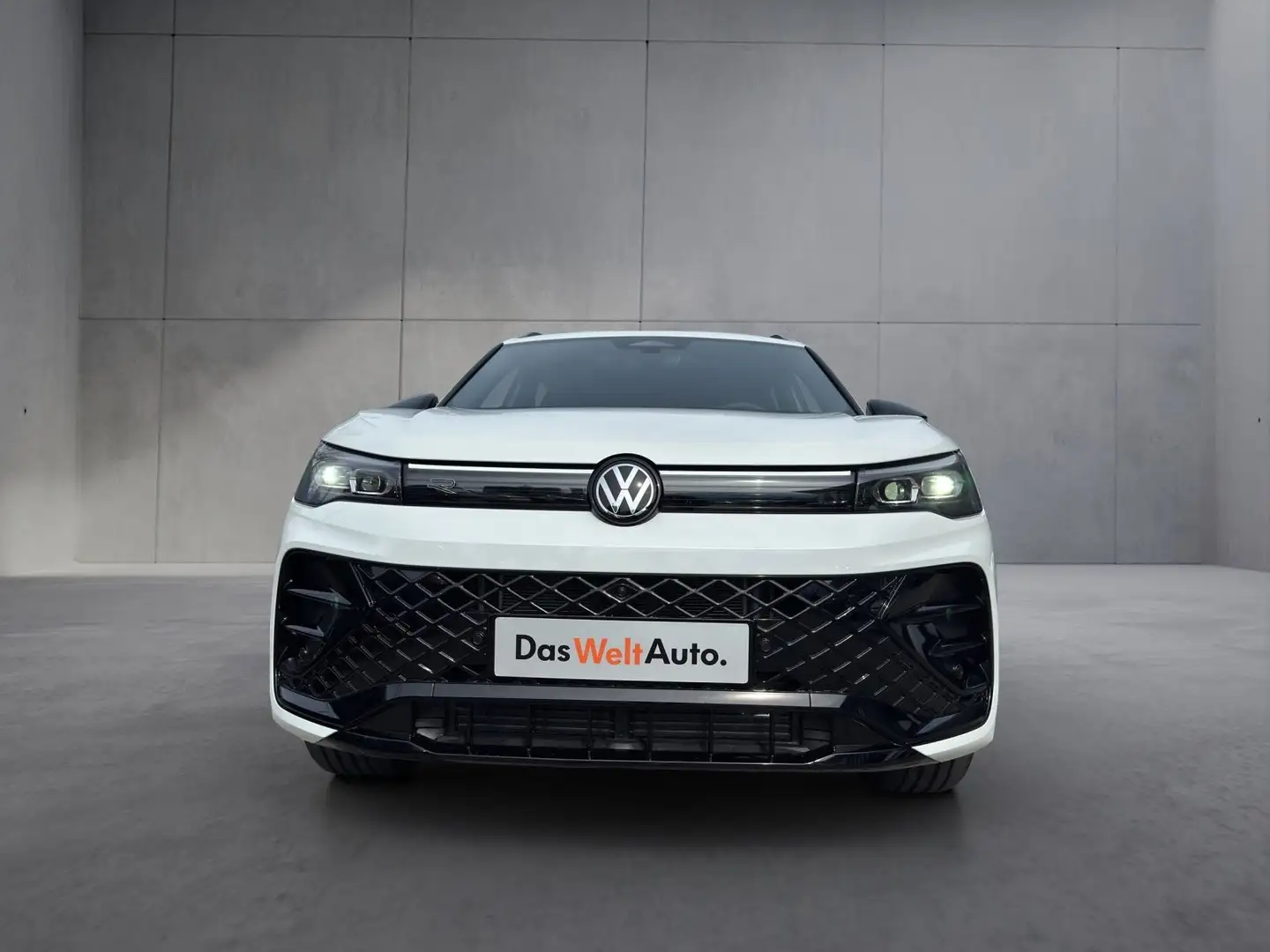 Volkswagen Tiguan Sport TDI 4MOTION DSG Weiß - 2