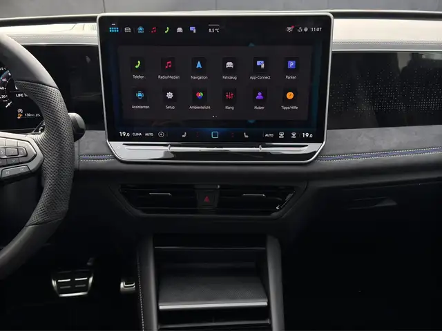 Volkswagen Tiguan Sport TDI 4MOTION DSG Ansicht 10