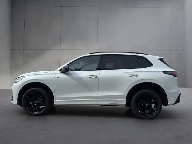 Volkswagen Tiguan Sport TDI 4MOTION DSG Ansicht 3