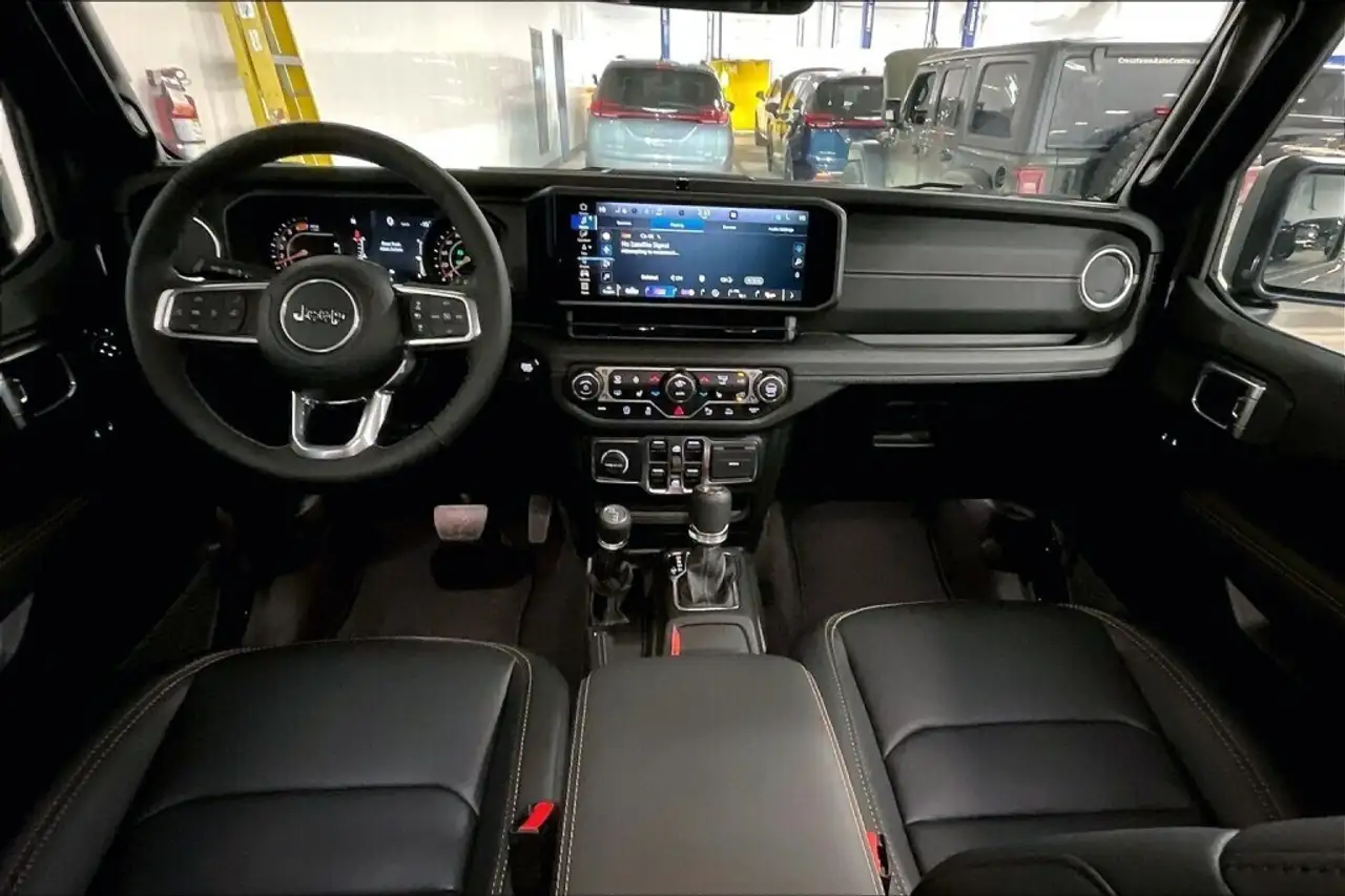 Jeep Wrangler снимка Jeep Wrangler