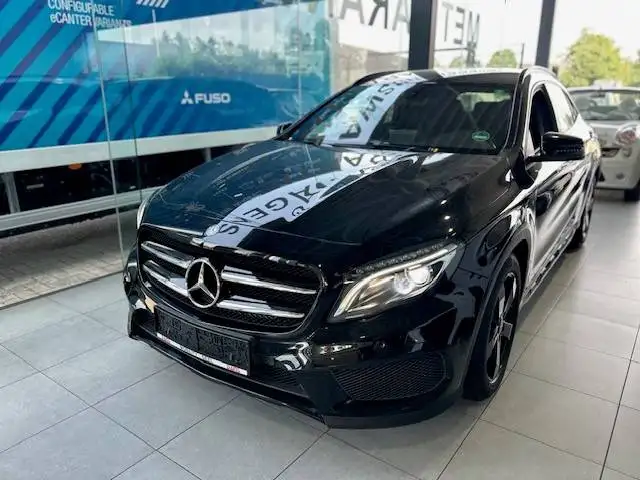 Mercedes-Benz GLA 200 GLA 200d AMG-pack, automaat, GPS, PDC
