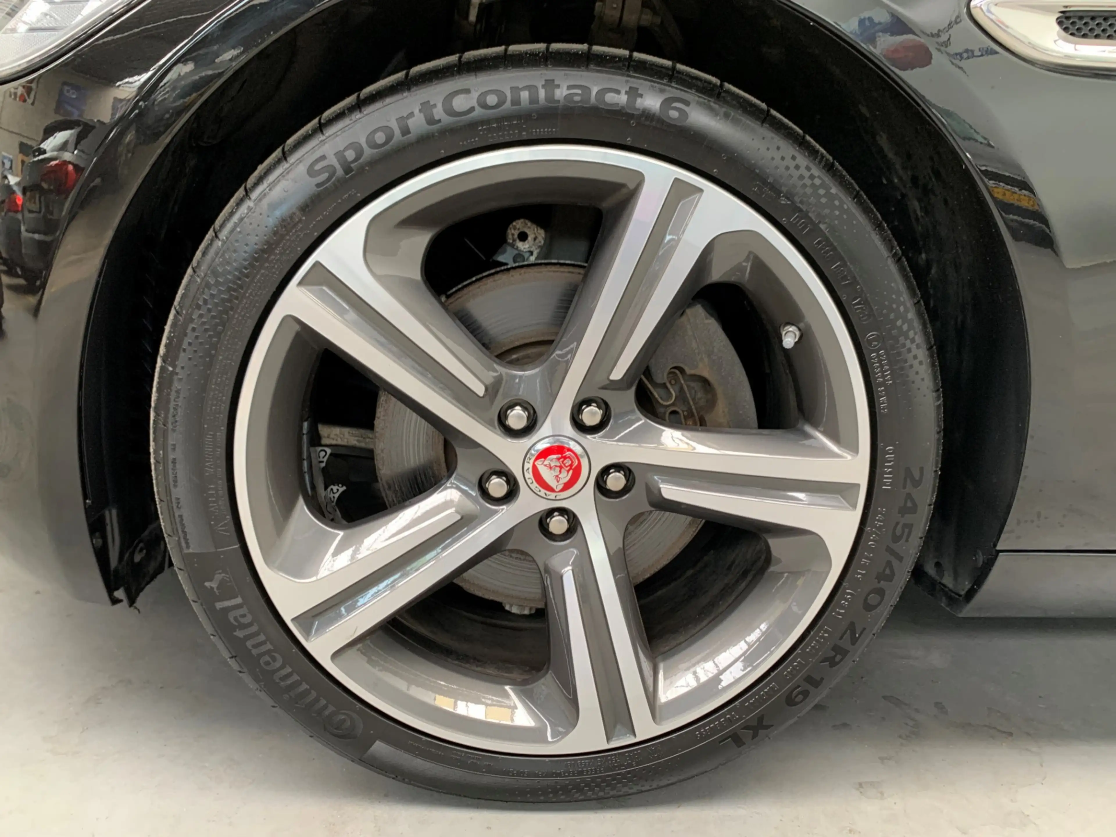 Jaguar XF 2.0t Prestige VIRTUAL COCKPIT-NAVI-LANE ASSIST-ECC — photo 10
