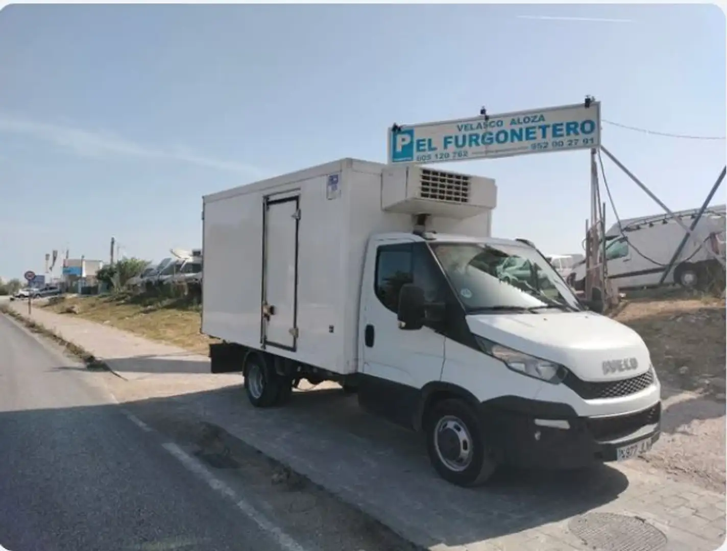 Iveco Daily IVECO Industrial  Manual de 2 Puertas Blanco - 2