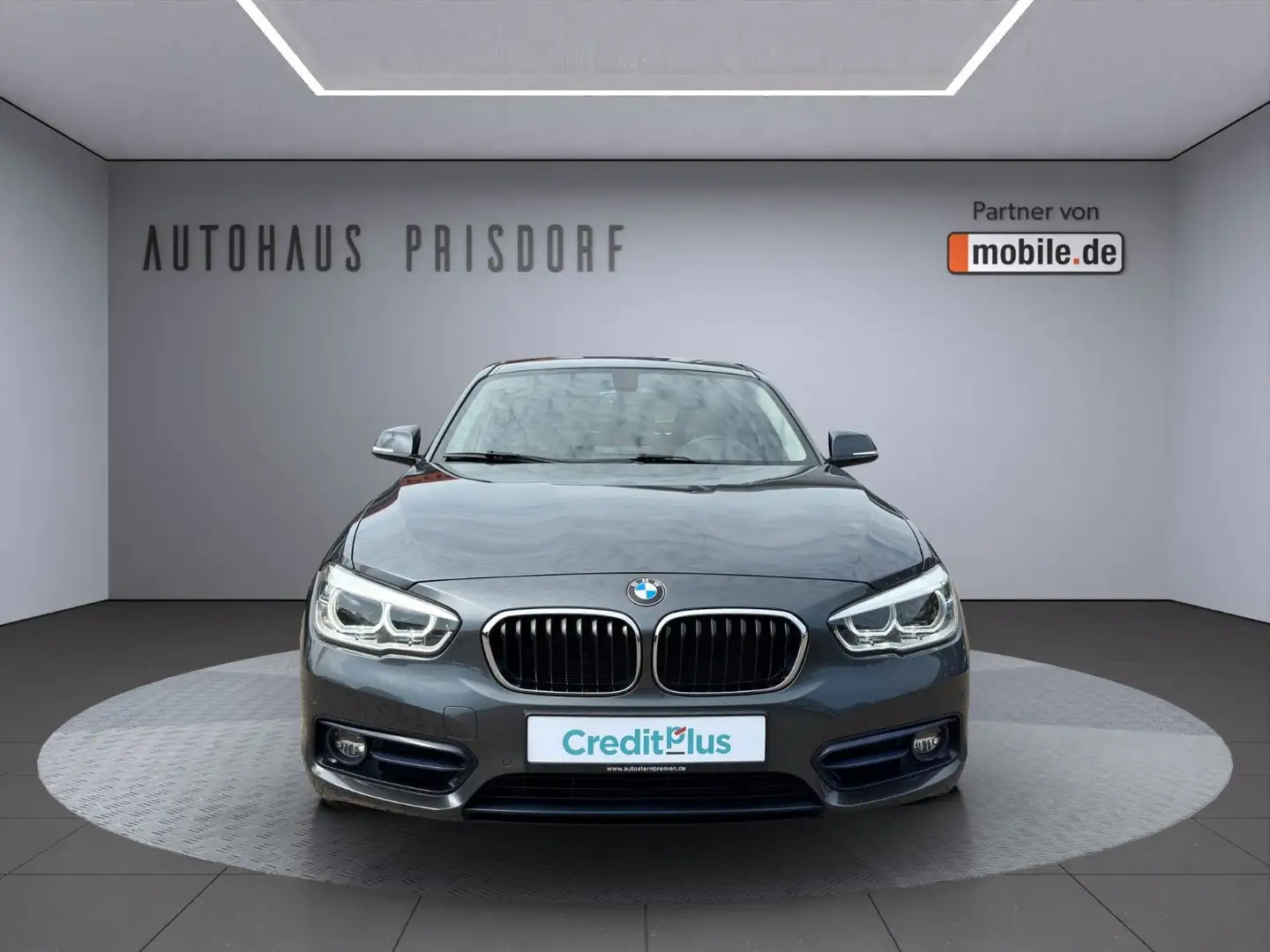 BMW 120 i Sport Line LED/Automatik/Navi/Shadow Line Grau - 2