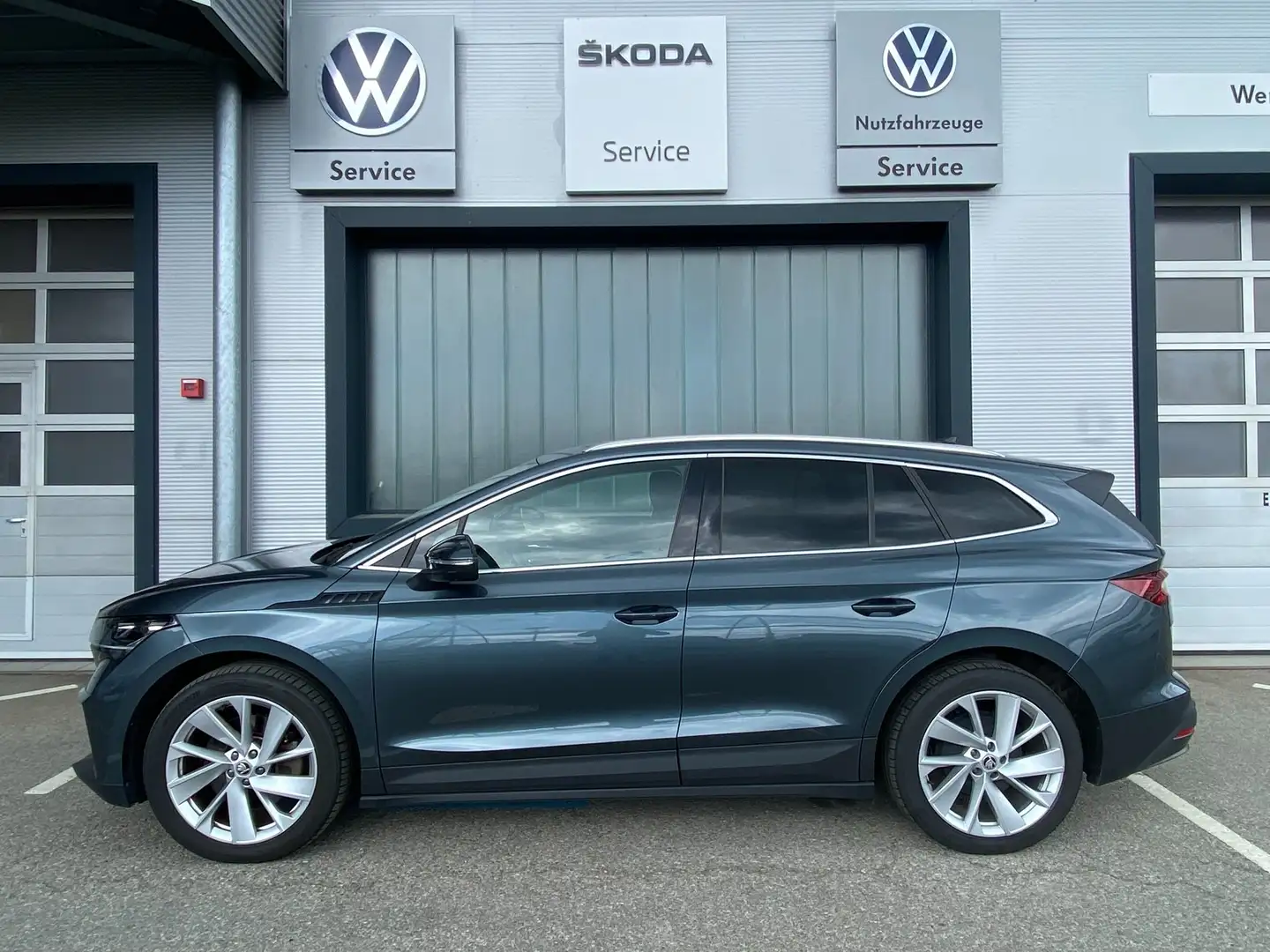 Skoda Enyaq V E R K A U F T  !! Grau - 2