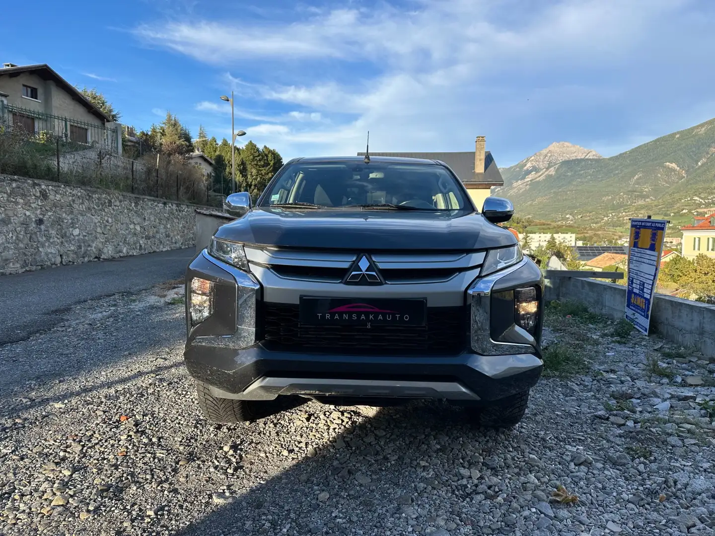 Mitsubishi L200 INTENSE NAVI Grau - 2