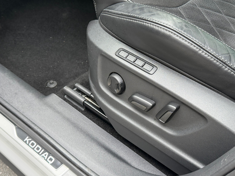 Skoda Kodiaq 1.5 TSI Sportline Pano|Canton|NL-Auto|ACC|Keyless| — photo 13