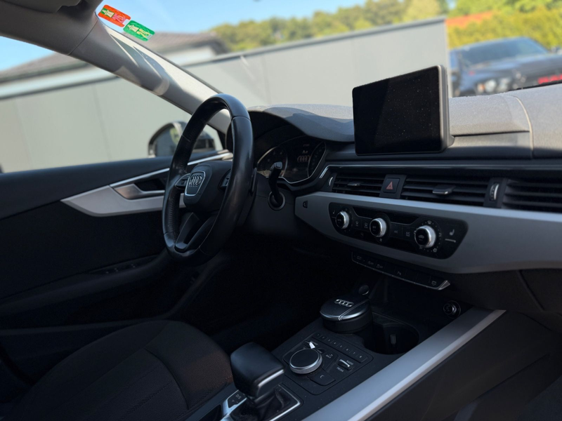 Audi A4 Avant basis*1. Hand*8-Fach*AHK* — photo 14