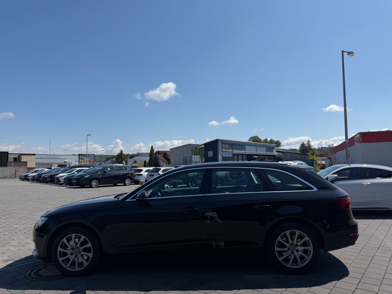 Audi A4 Avant basis*1. Hand*8-Fach*AHK* — photo 4