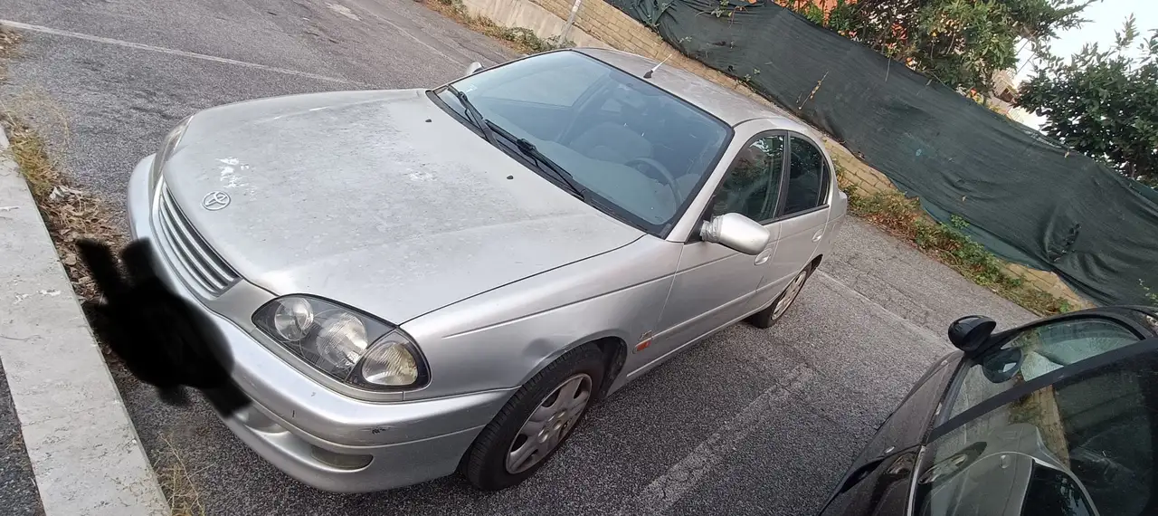 Toyota Avensis SW 2.0 td Sol, foto 9