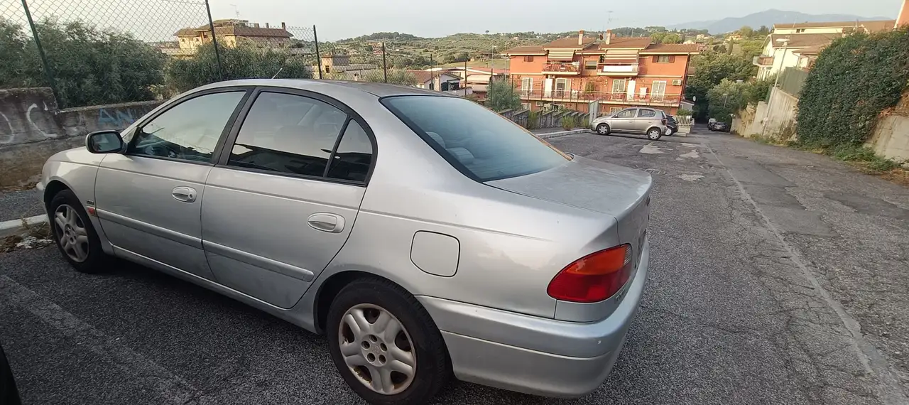 Toyota Avensis SW 2.0 td Sol, foto 10