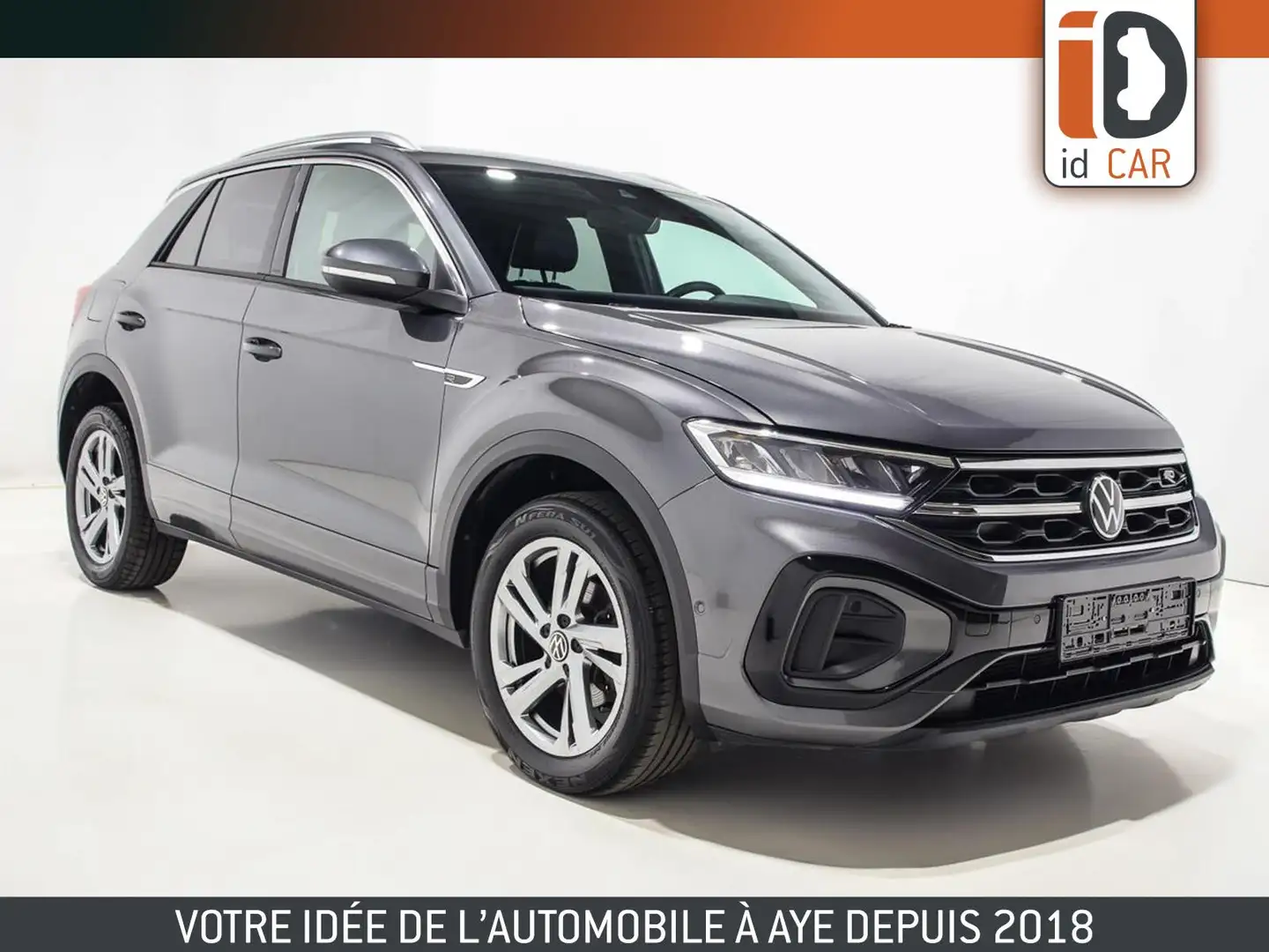 Volkswagen T-Roc 1.5 TSI 150 DSG R-LINE LED ACC CARPLAY JA17 Grijs - 1
