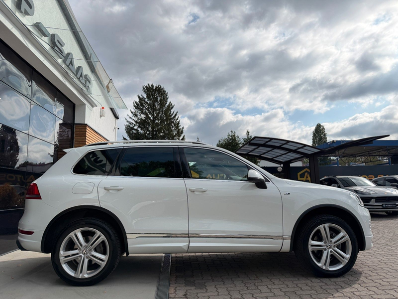 Volkswagen Touareg V6 TDI BMT R-Line PANO/AUT/LEDER/AHK — photo 9
