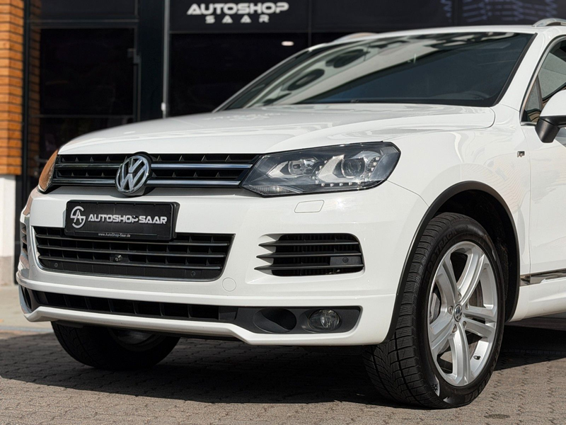 Volkswagen Touareg V6 TDI BMT R-Line PANO/AUT/LEDER/AHK — photo 2
