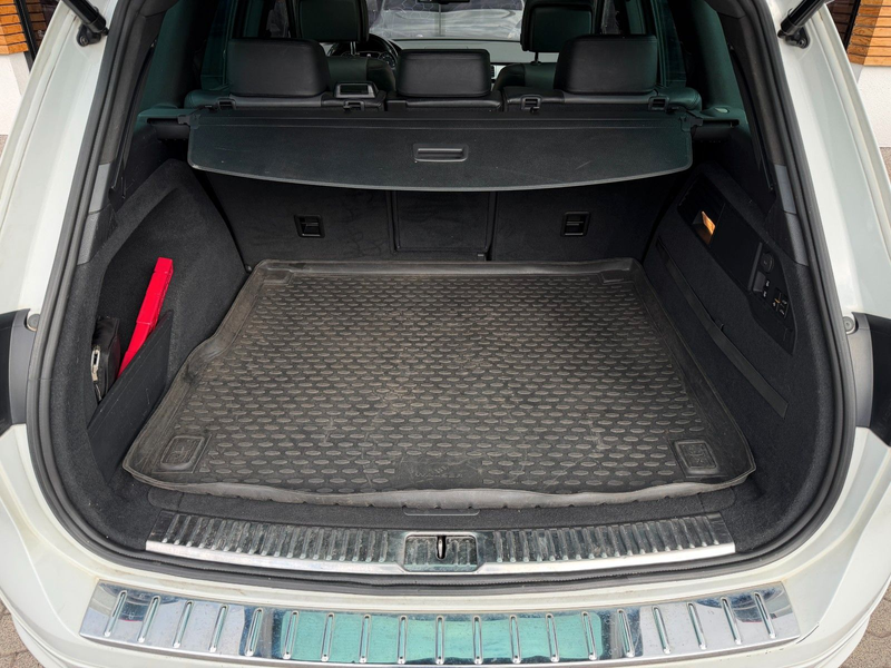 Volkswagen Touareg V6 TDI BMT R-Line PANO/AUT/LEDER/AHK — photo 13