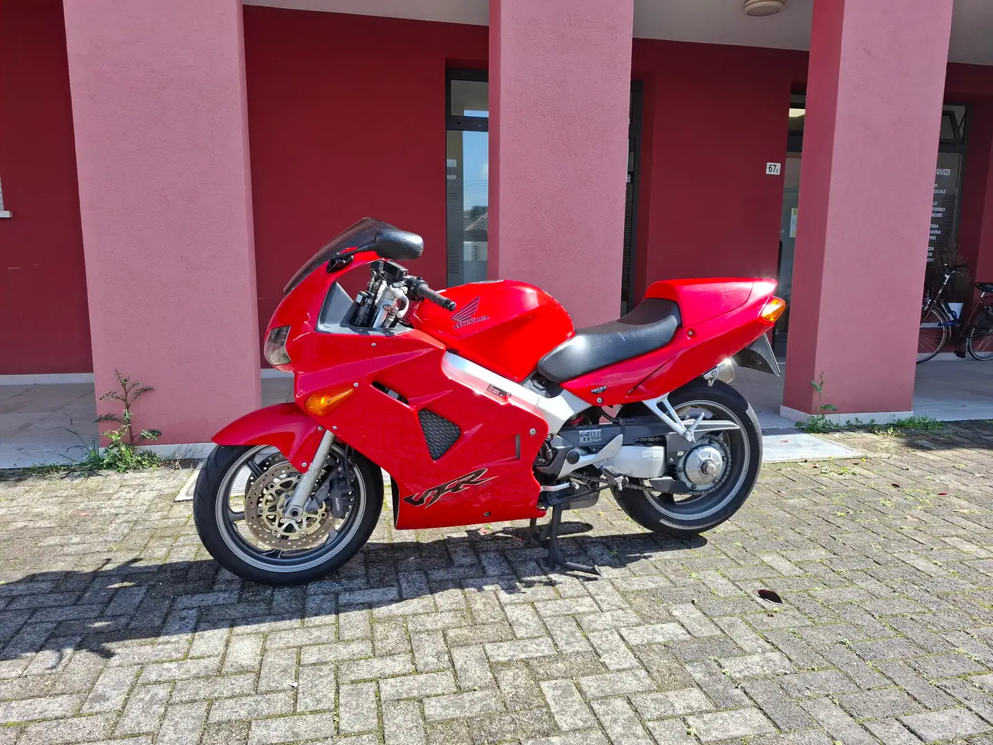 Honda VFR 800 FI Červená - 2