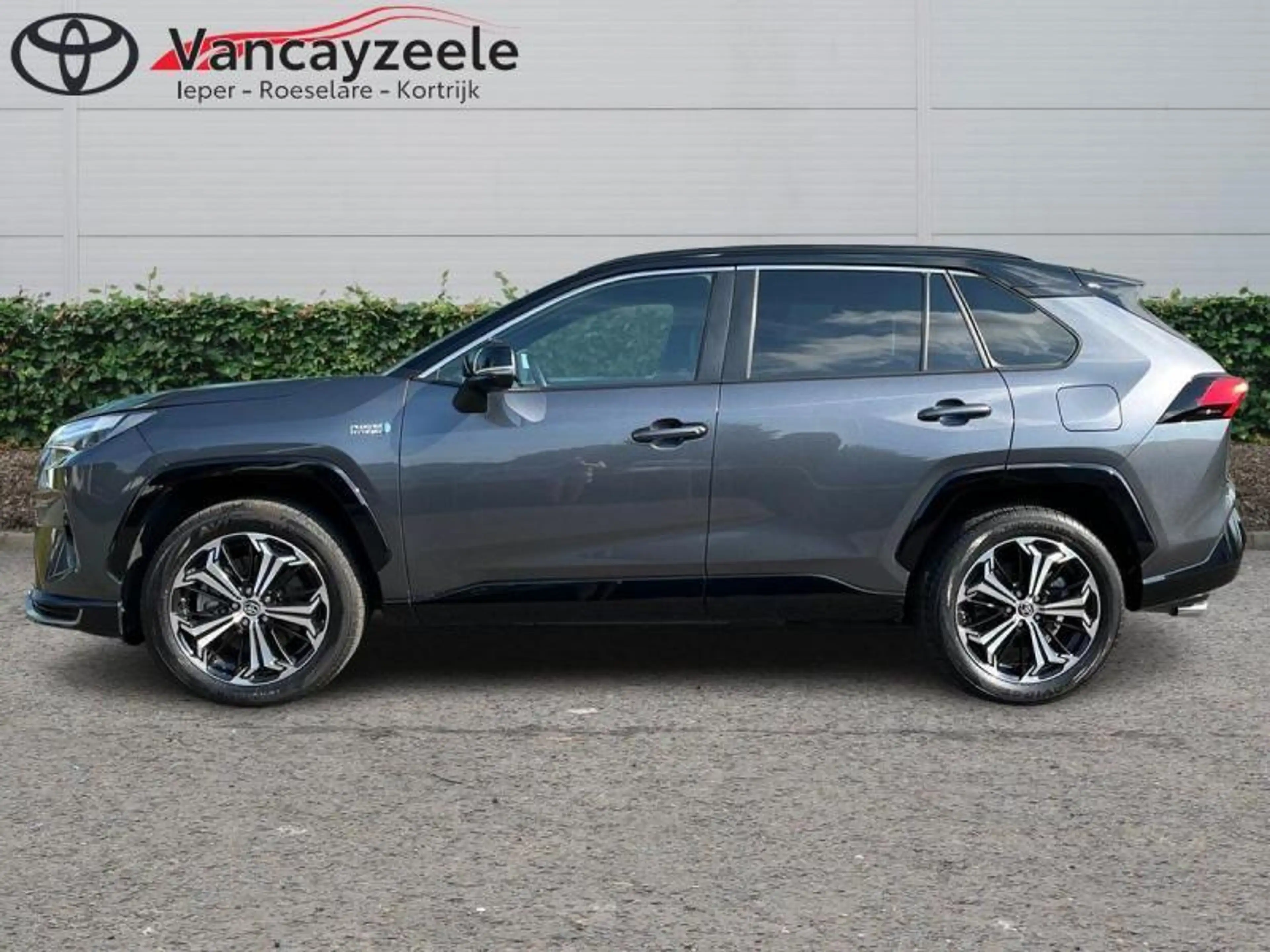 Toyota RAV 4 Plugin+Style Plus 4X4+360°cam+gps+sens V+A — photo 5