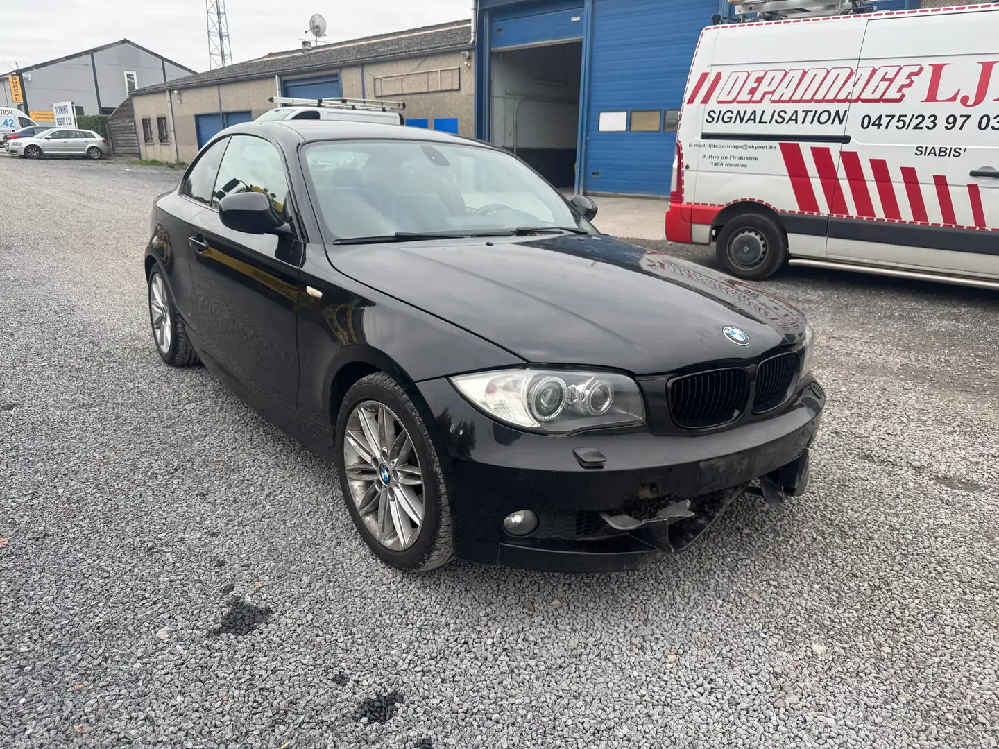BMW 120 120 dA Noir - 2