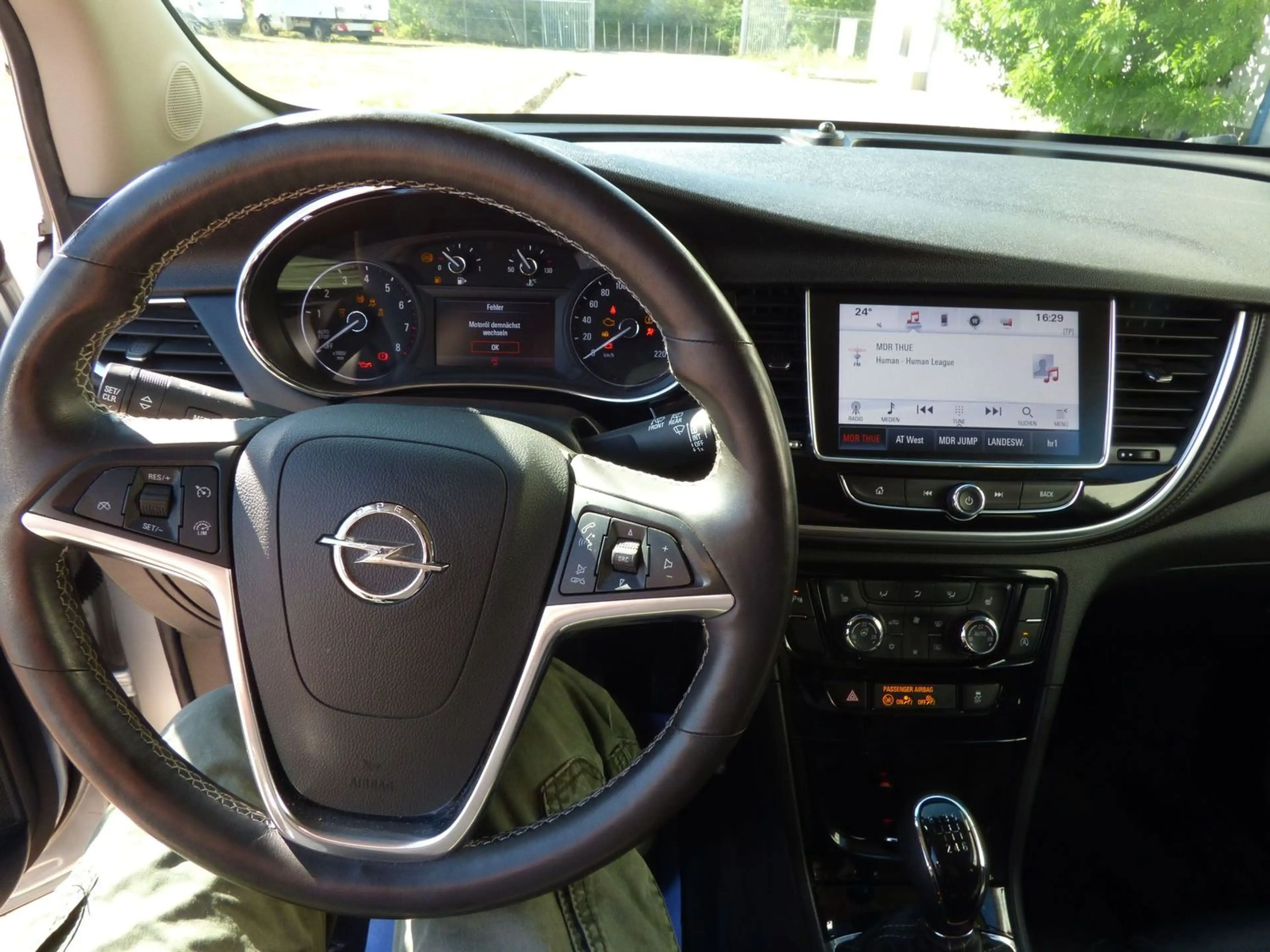 Opel Mokka Innovation Navi, Teilleder , top gepflegt — photo 12