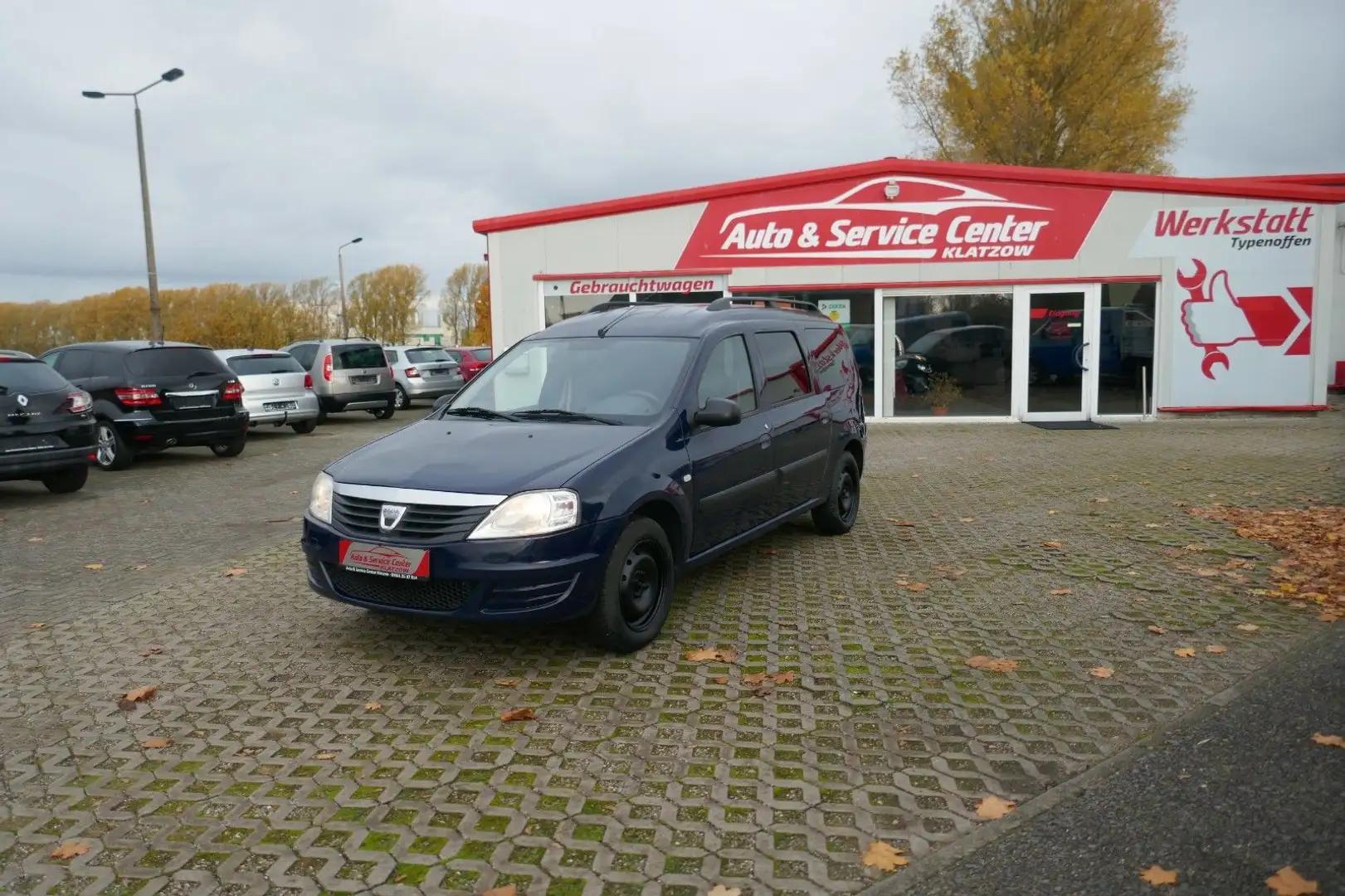 Dacia Logan MCV 1.6 MPI 85 Forever GANZJAHRESREIFEN Blau - 1