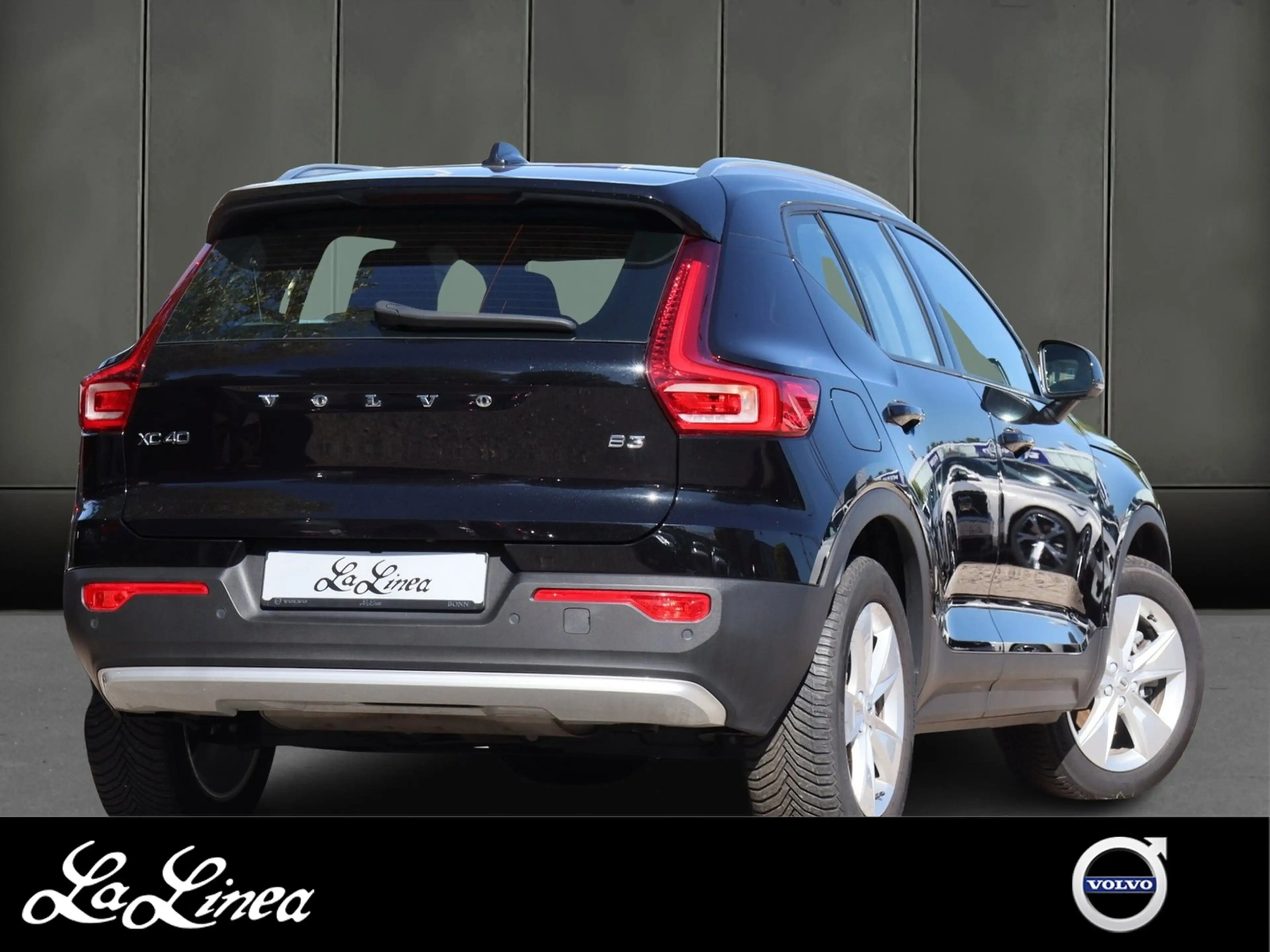 Volvo XC40 B3 Core Aut. Navi*PDC*LED — photo 2
