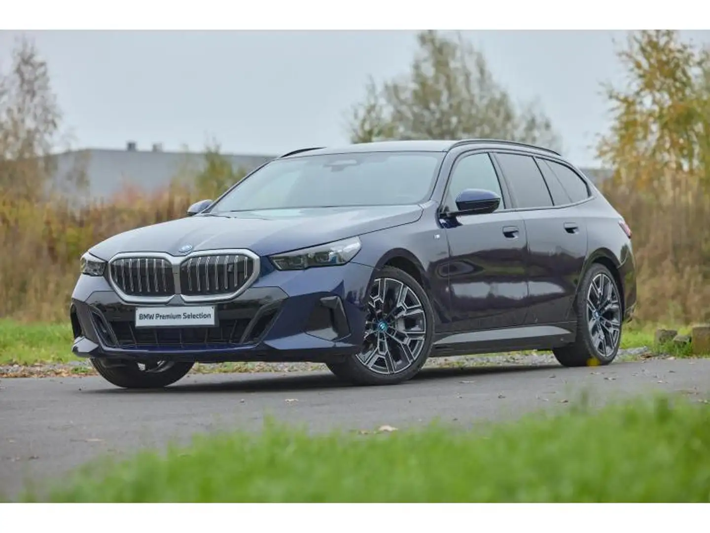 BMW i5 i5 eDrive40 Touring Bleu - 1