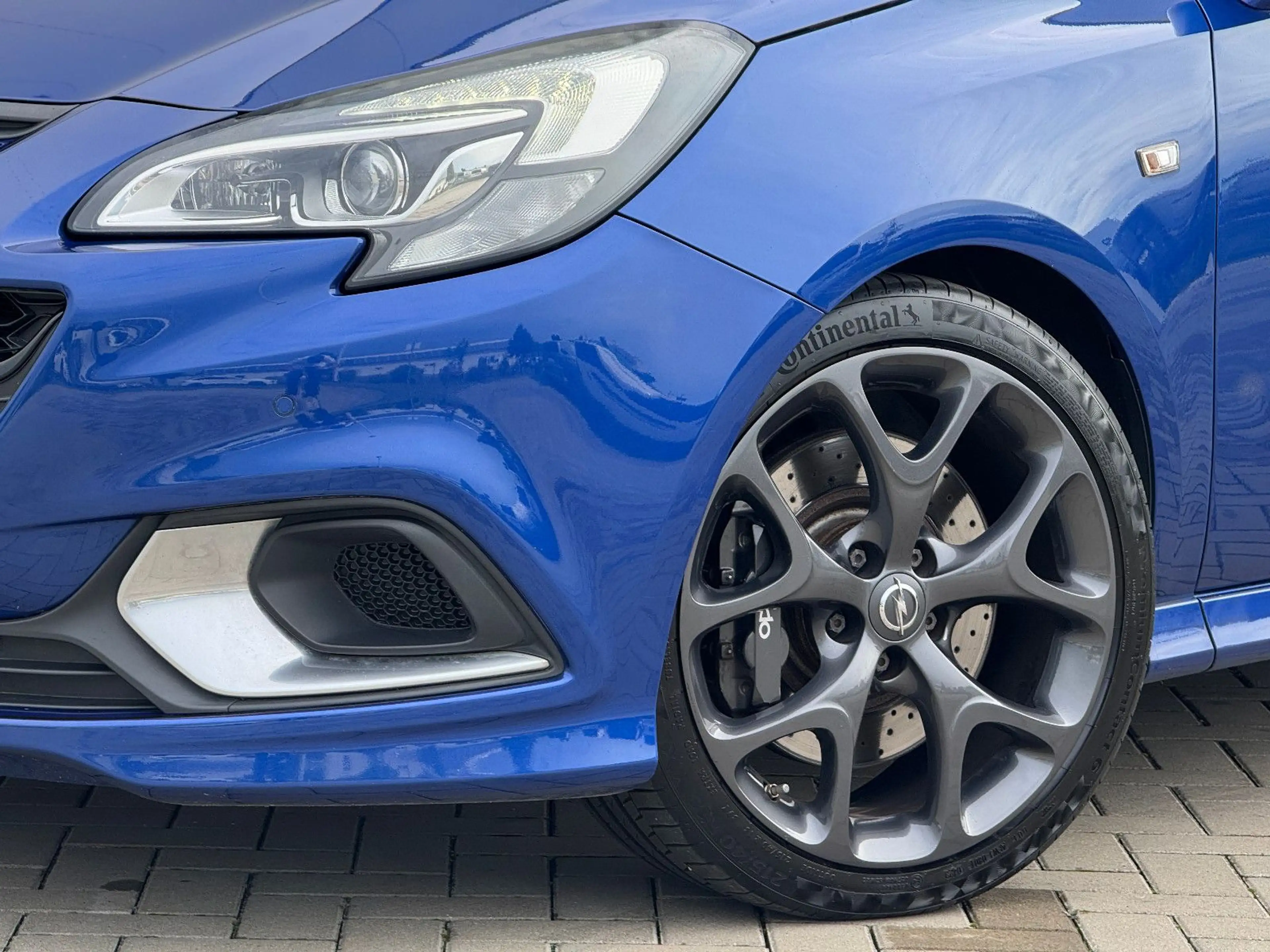 Opel Corsa Opel Corsa OPC 1.6 Turbo 207PS RECARO LEDER 18 — photo 10